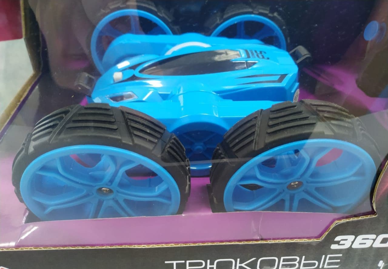 Трюковая машинка Wincars на р/у – Акробат, 18 см с подсветкой, USB-зарядка, цвет синий  