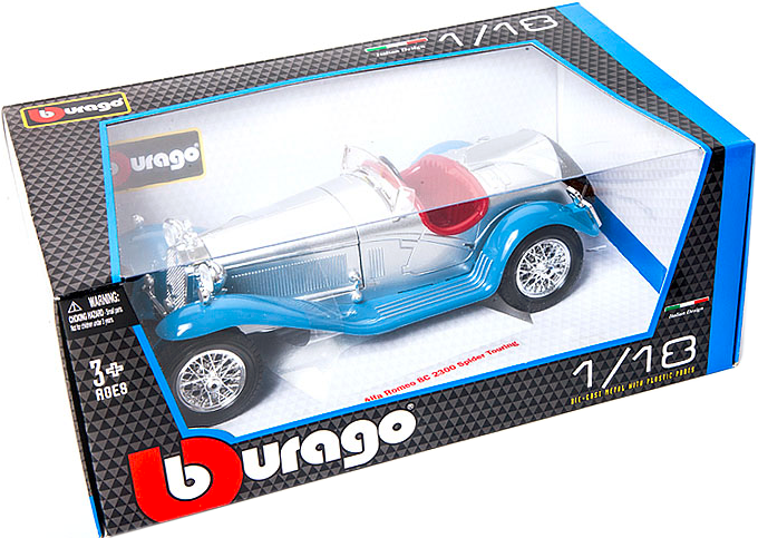 Bburago Alfa Romeo 8C 2300 Spider Touring, 1932 года выпуска, масштаб 1:18  