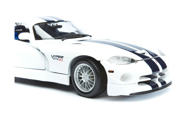 Модель машины - Dodge Viper GT2, 1:18  