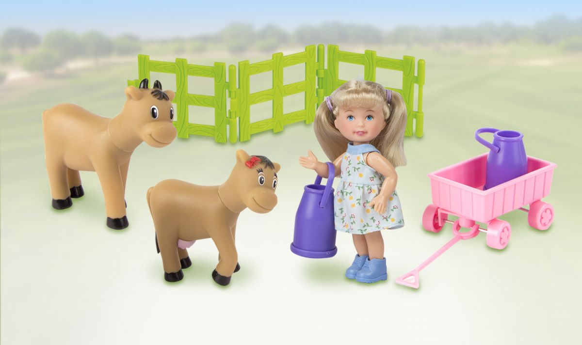 

Игровой набор из серии Paula. В деревне – Кукла с коровами