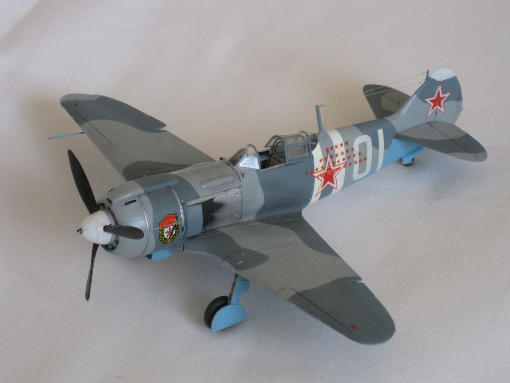 Сборная модель - Самолет Ла-5ФН Подарочный набор  
