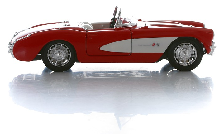 Модель машины Chevrolet Corvette 1957, 1:24  