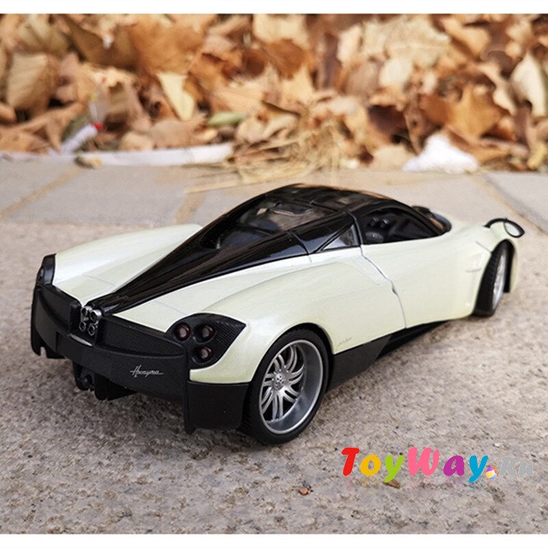 Игрушка модель машины Pagani Huayara, 1:24  