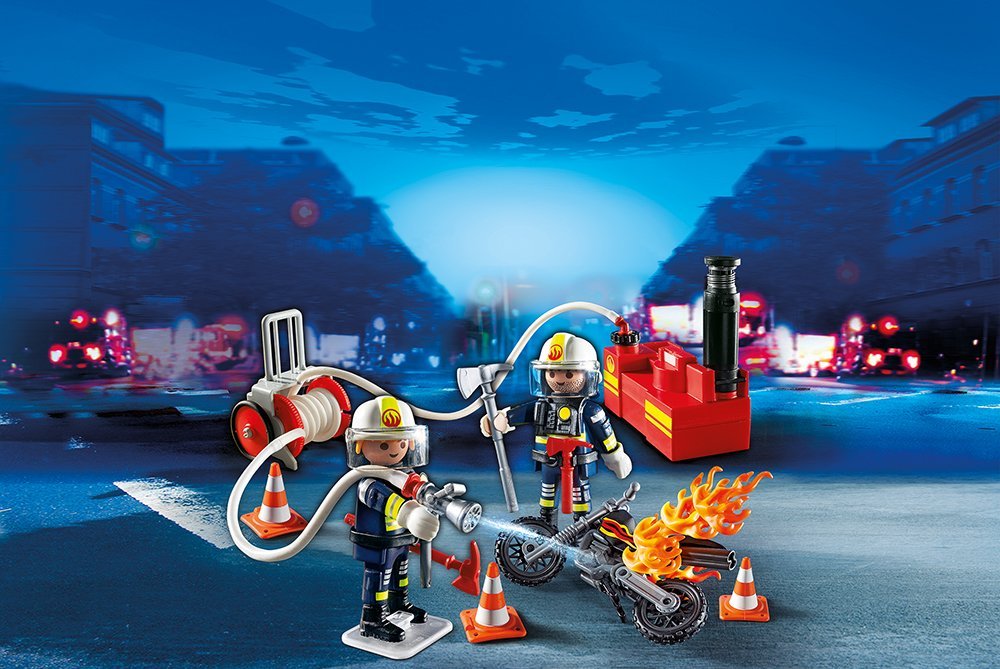 Игровой набор из серии Пожарная служба - Пожарники с водяным насосом  