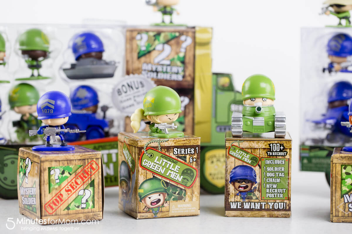 Набор игровых фигурок - Awesome Little Green Men, 4 штуки  