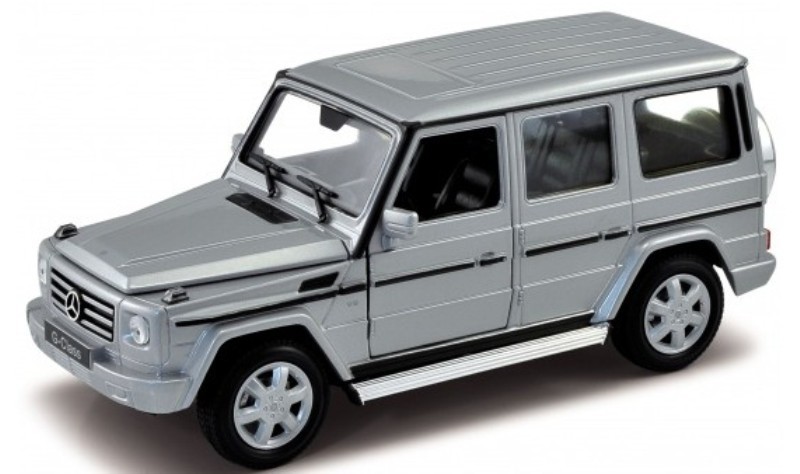 

Модель машины Mercedes-Benz GLK, 1:32