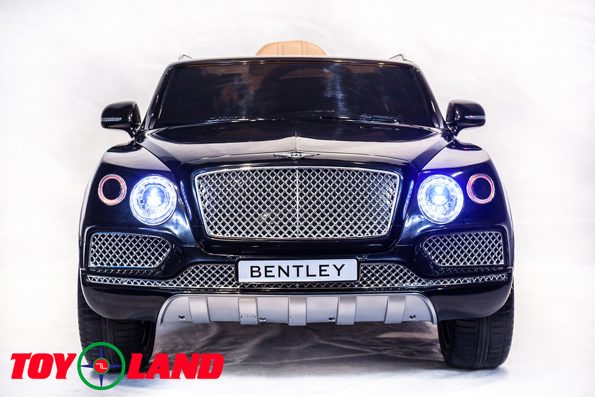 Электромобиль Bentley Bentayga черного цвета  