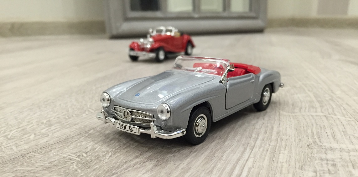 Винтажная машинка Mercedes Benz 190SL  