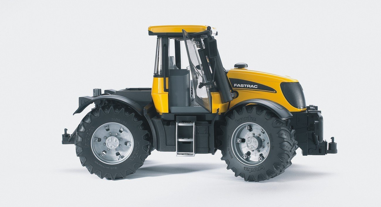 Трактор Bruder JCB Fastrac 3220   