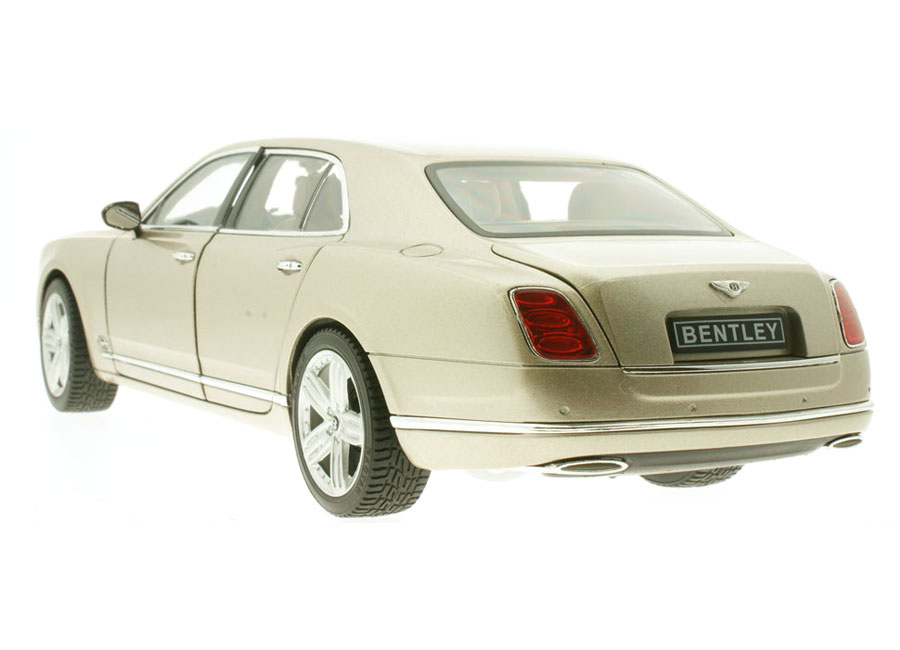 Bentley Mulsanne металлическая коллекционная модель, масштаб 1:18  