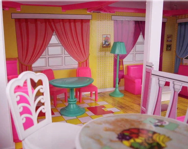 Lovely villa игрушка с машиной