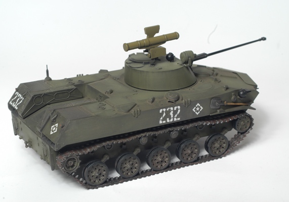 Сборная модель - Российская боевая машина десанта БМД-2  