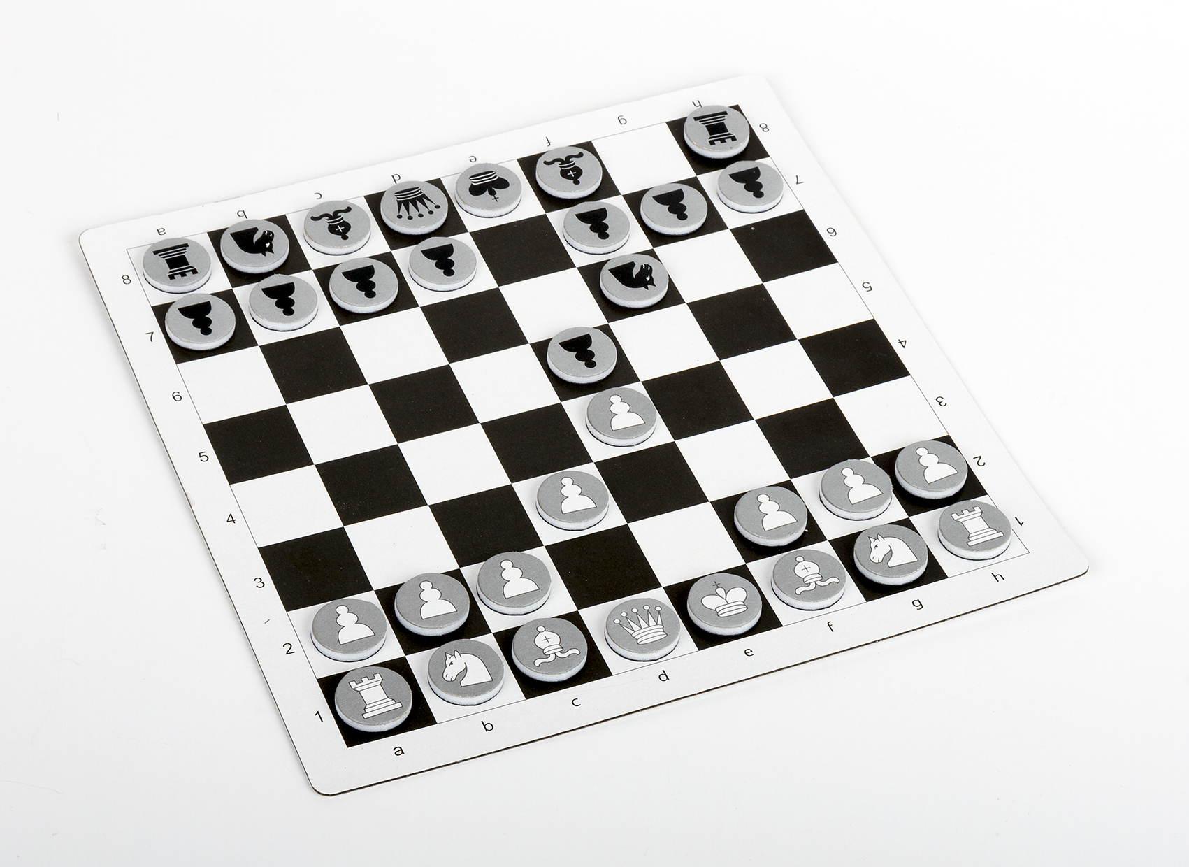 Набор настольных магнитных игр - Умные игры в дорогу, словодел, шашки, шахматы  