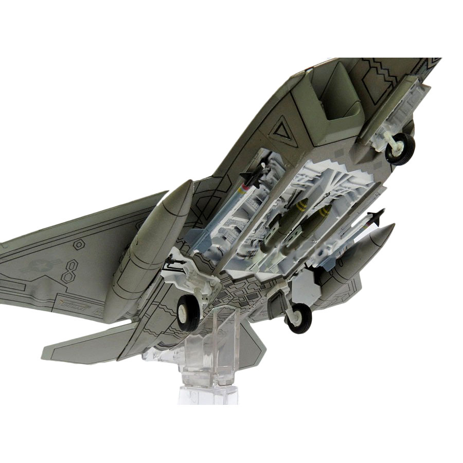 Коллекционная модель - американский Истребитель F-22 Raptor, 2006 год, 1:72  