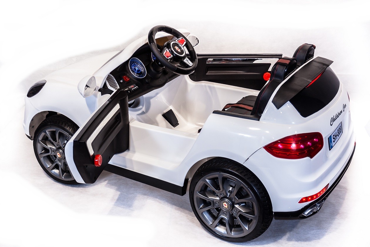 Электромобиль Porsche Cayenne белый  