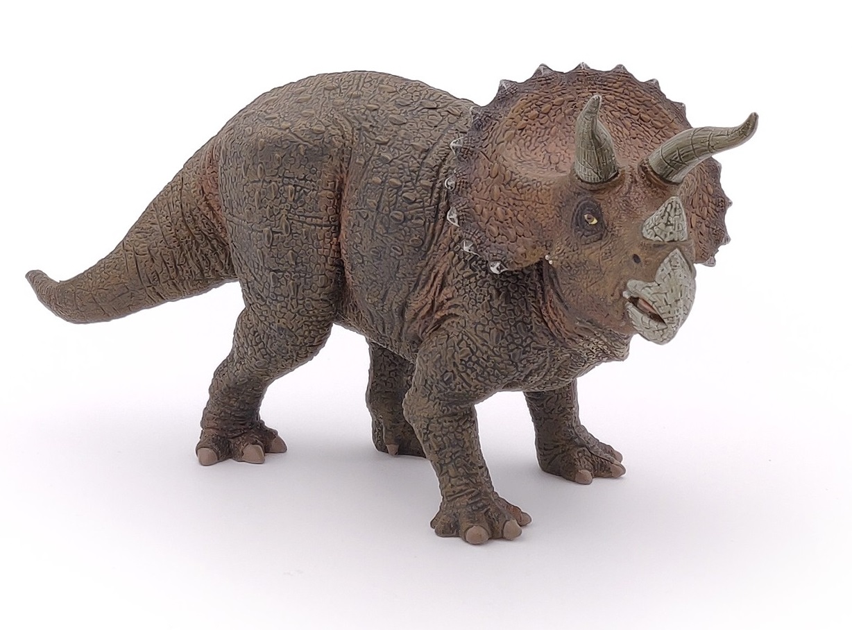 Фигурка papo горилла. 39018 papo единорог. Papo фигурки. Papo волчонок 50162. Papo дракон мутант.