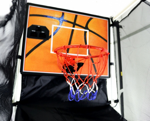 Баскетбольная электронная стойка с одним кольцом  