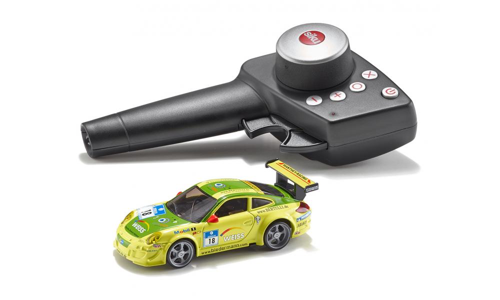 

Металлический автомобиль Porsche 911 GT3 RSR, на радиоуправлении