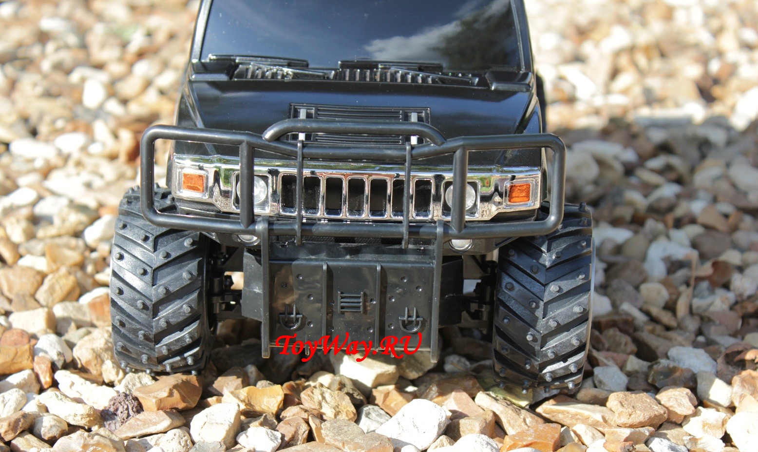 Hummer H2 SUT на радиоуправлении, масштаб 1:14  