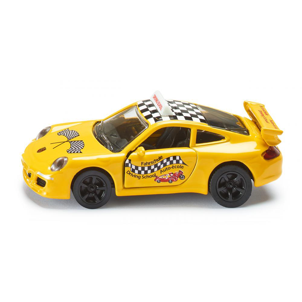 

Машина Porsche 911 автошкола