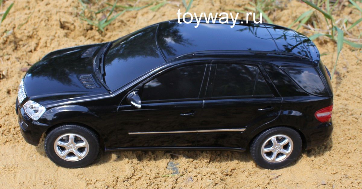 Mercedes ML на радиоуправлении, 35 см.  