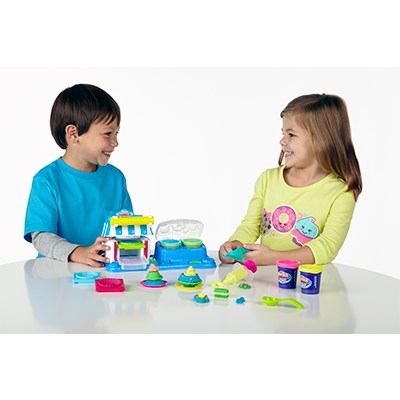 Play Doh пластилин «Двойные десерты»        