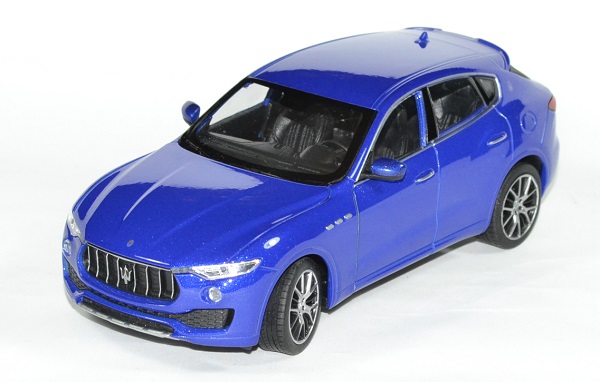 Модель машины Maserati Levante, 1:33  