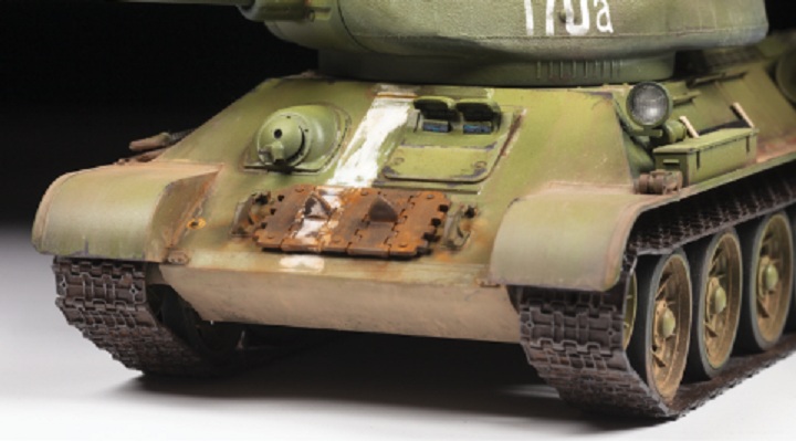 Модель сборная - Советский средний танк Т-34/85, образца 1944 года  