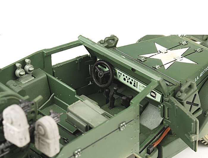 Коллекционная модель - танк M16 Multiple Gun Motor Carriage, США, 1:32  