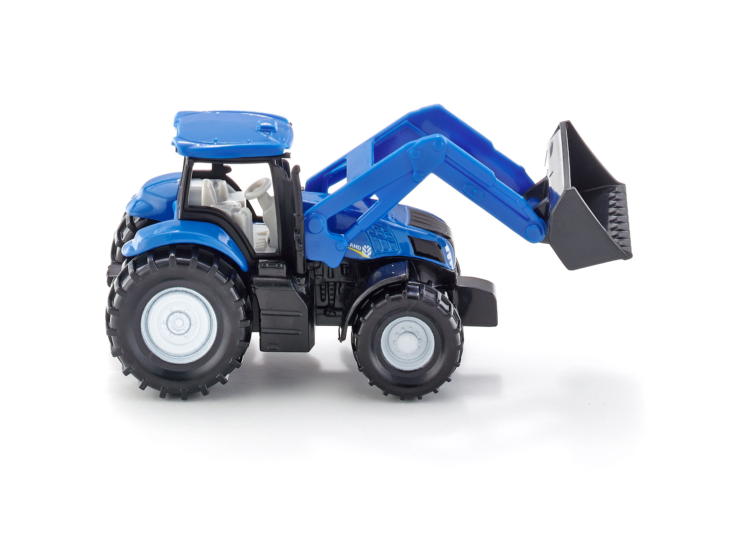 Трактор New Holland с фронтальным погрузчиком  