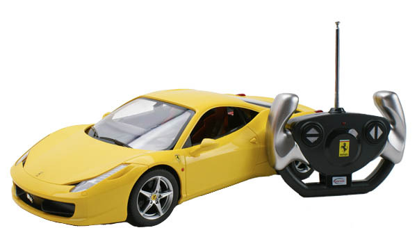 Ferrari 458 Italia на радиоуправлении, масштаб 1:14  