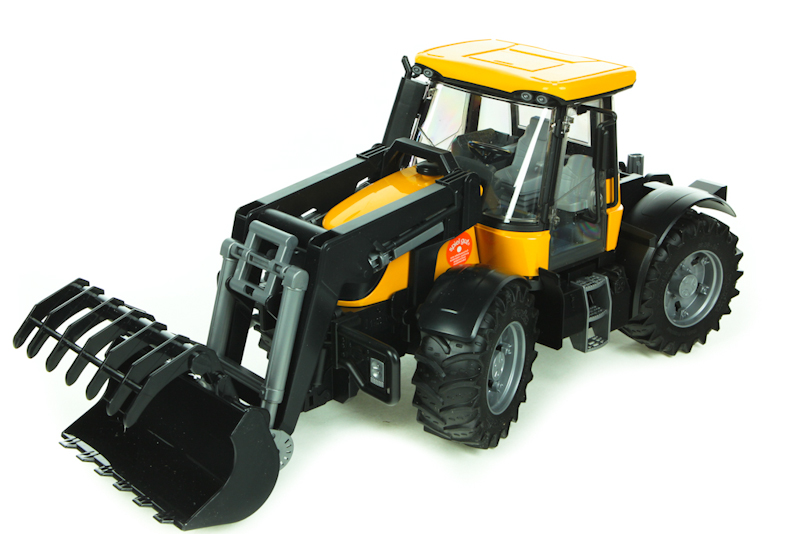 Трактор Bruder JCB Fastrac 3220 с ковшом  