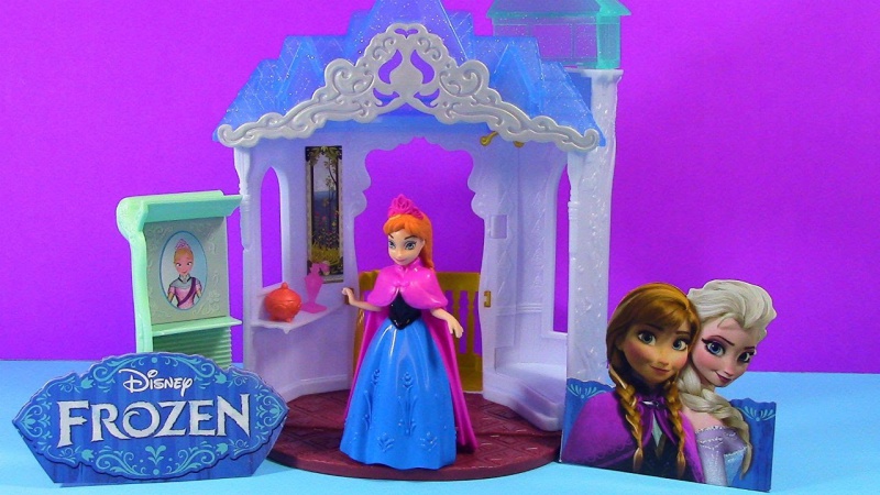 Игровой набор - Анна в замке с мини-куклой, 10 см  