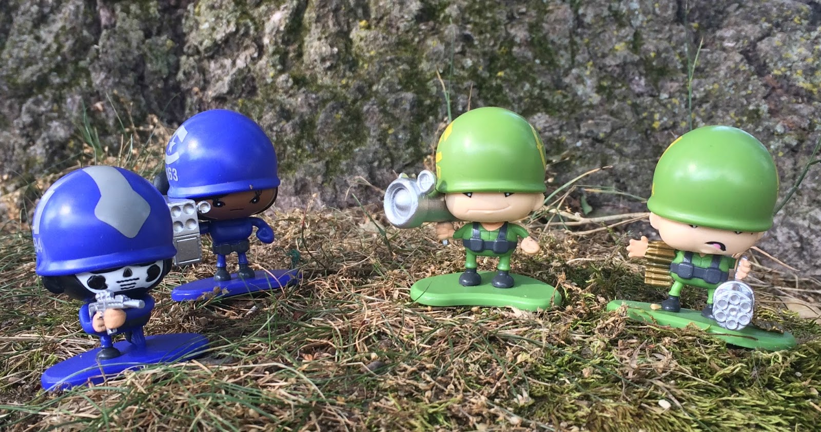 Набор игровых фигурок - Awesome Little Green Men, 4 штуки  