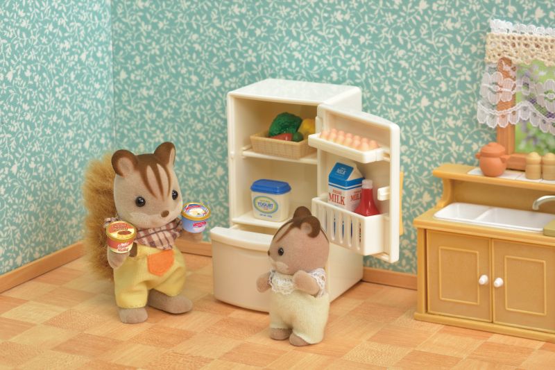 Набор Sylvanian Families - кухня и холодильник  