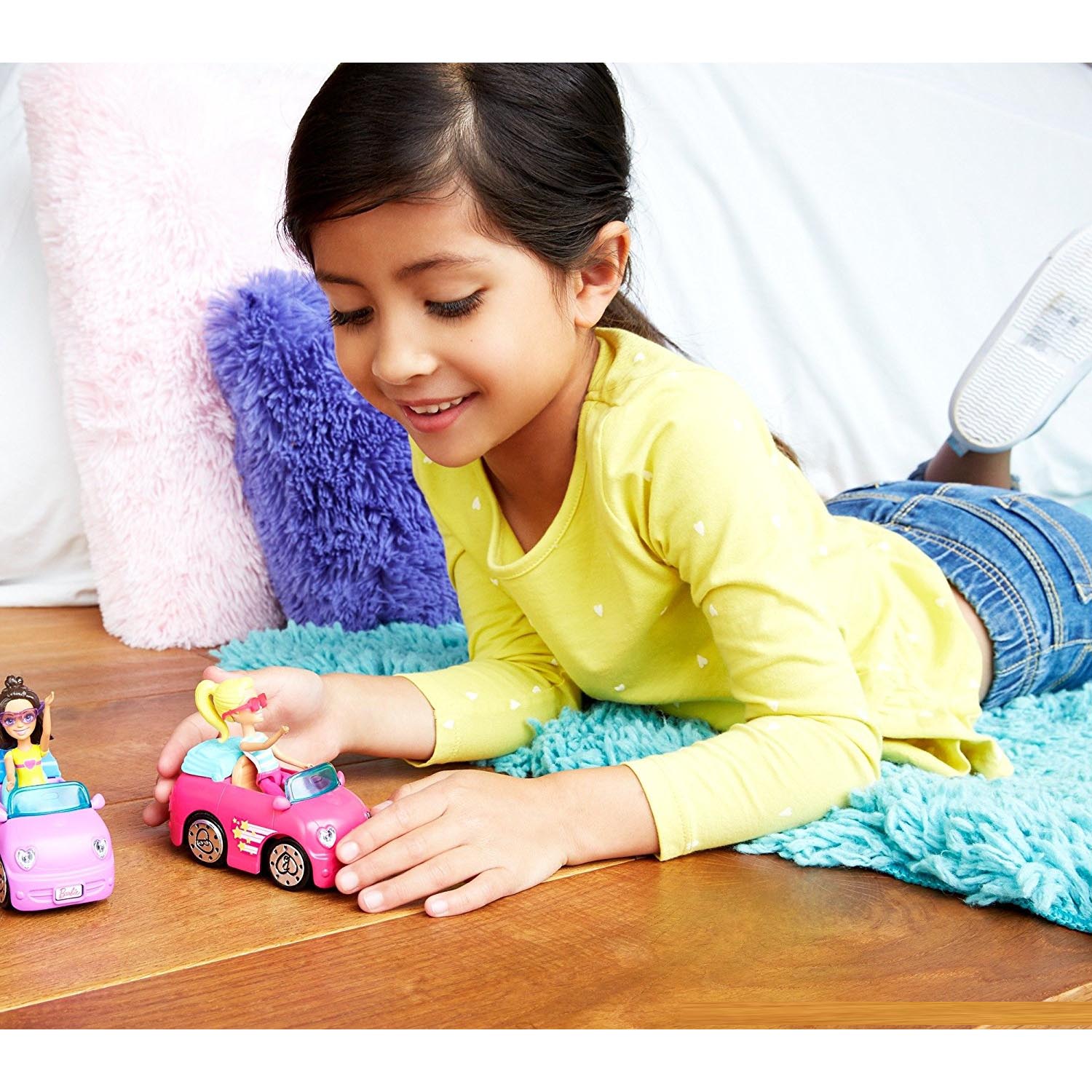 Игровой набор Barbie – В движении, мини-кукла и розовый автомобиль  