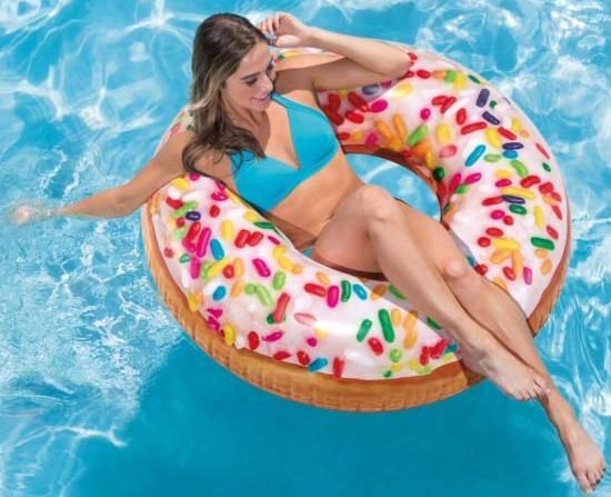Надувной круг для плавания – Пончик с присыпкой, 114 см  
