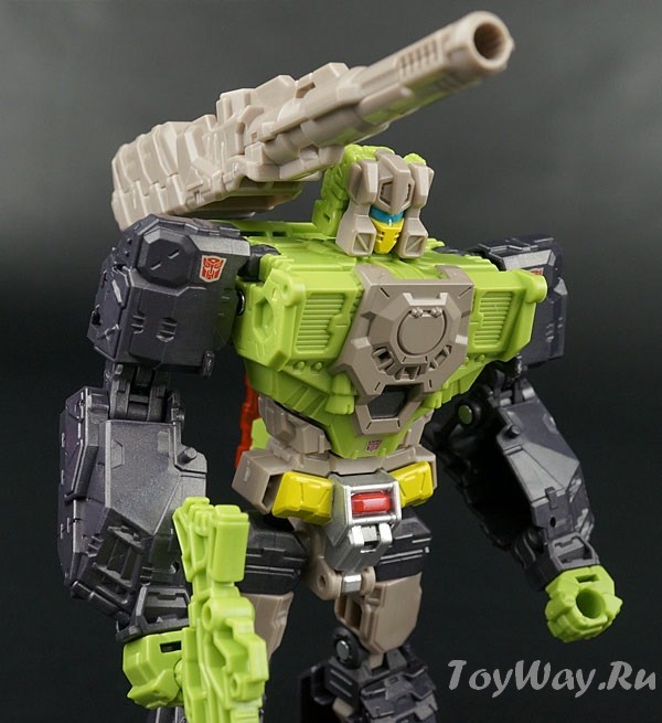 TITANS RETURN. Трансформер-танк Furos and Hardhead  