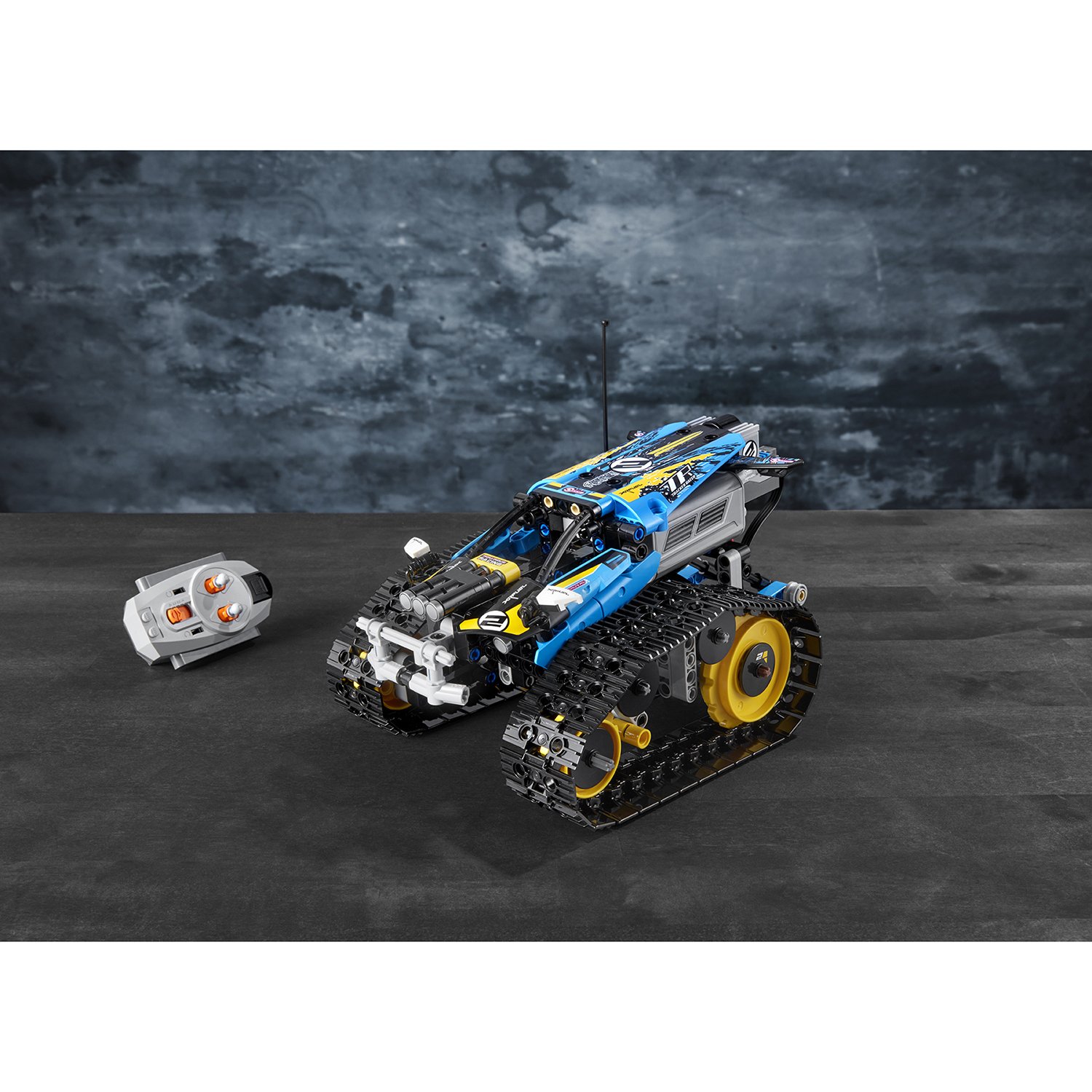 LEGO Technic 42095 Скоростной вездеход 