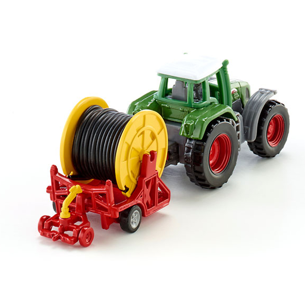 Игрушечная модель - Трактор с поливочной бобиной  