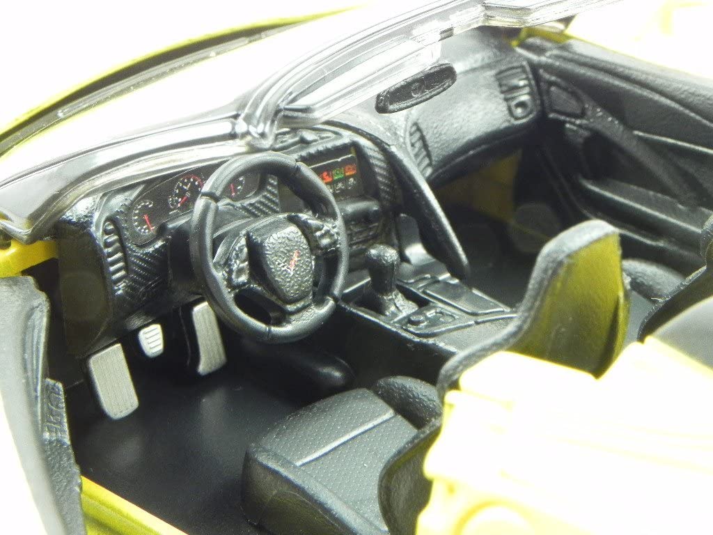Модель машины - Chevrolet Corvette Stingray Convertible, 1:24   