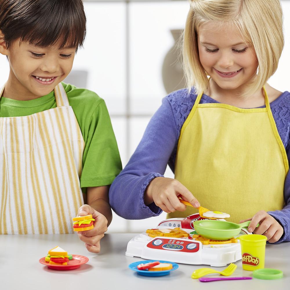 Игровой набор Play-Doh Кухонная плита  