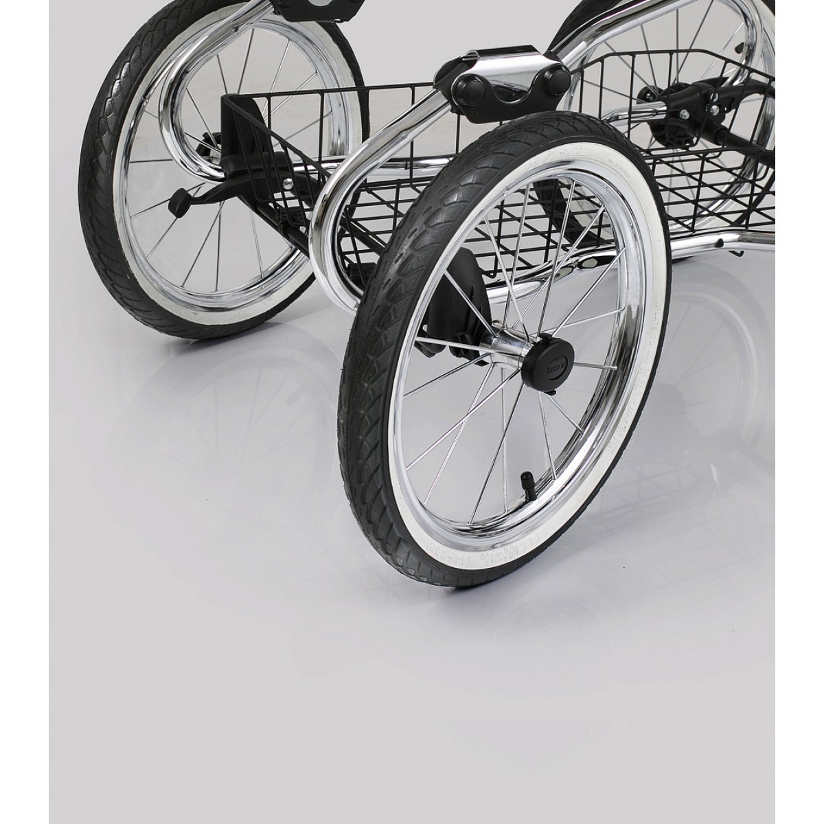 резиновые колеса боковой поддержки. колеса для коляски бэби хит. колес для новорожденных. колес для новорожденных. колесики для коляски детской.