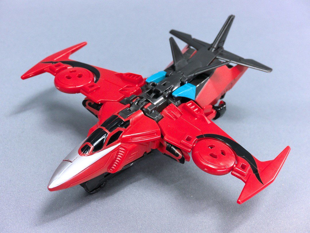 Трансформер-самолет из серии Combiner FORCE - WindBlade  