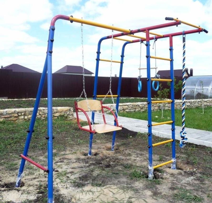ДСК Атлет уличный комплекс