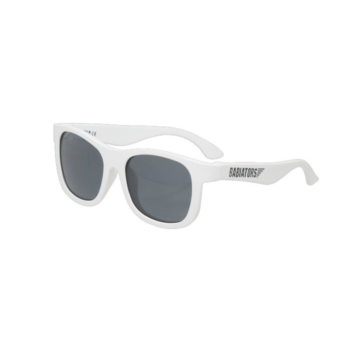 

Солнцезащитные очки Limited Edition Navigator - Шаловливый белый, Wicked White, Classic