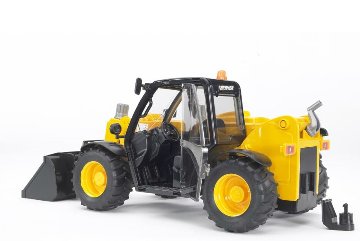 Погрузчик колёсный Bruder CAT Telehandler с телескопическим ковшом  