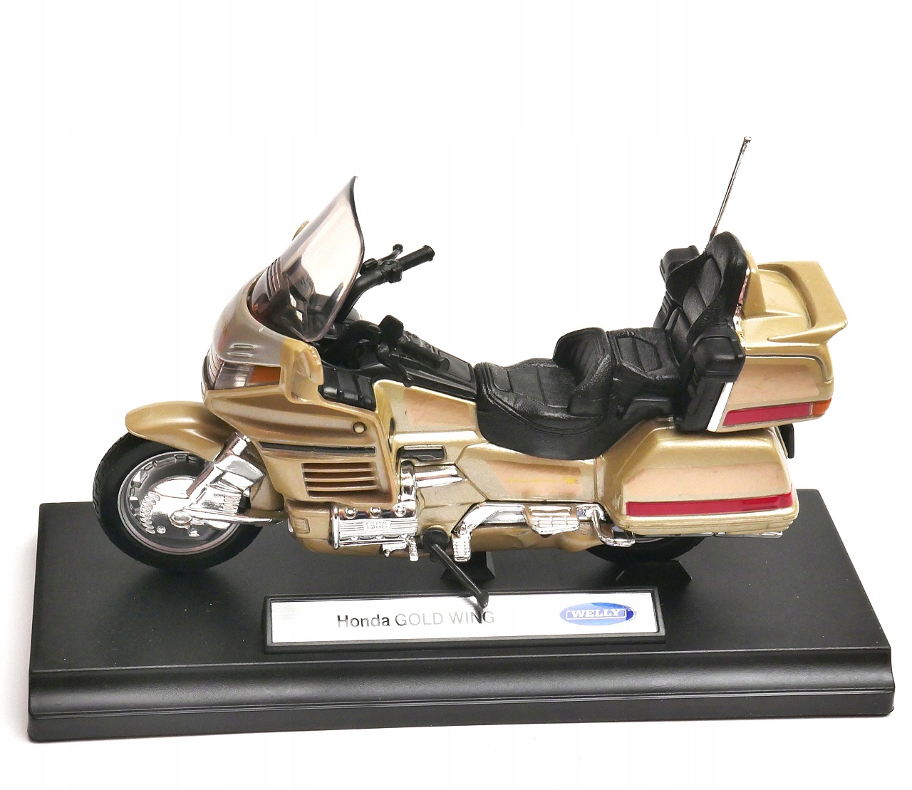 Мотоцикл - Honda Gold Wing  