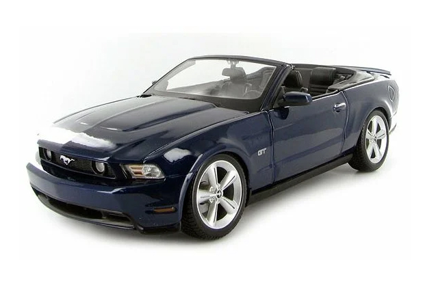 Модель машины - Ford Mustang GT Convertible 2010, 1:18   