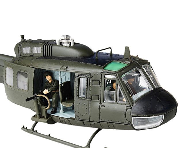 Коллекционная модель - американский вертолет UH-1D Huey, Вьетнам 1968, 1/48...